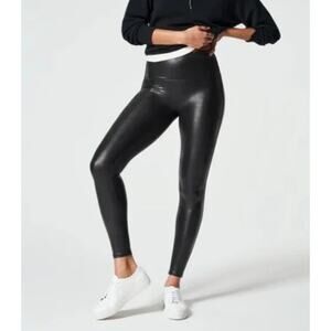 Spanx Faux Leather Leggings Size Large Petite NWT